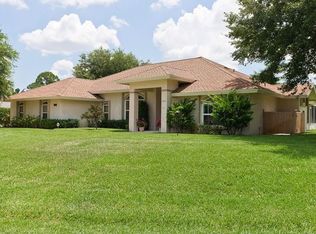 260 32nd Ct SW, Vero Beach, FL 32968
