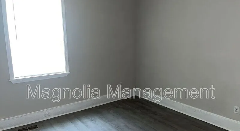 1 bed, 1.0 bath, $785 — Photo 3