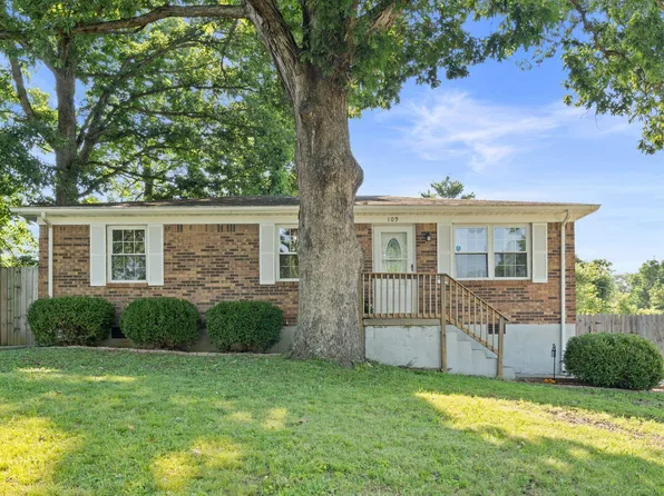 109 Creekstone Ct, Frankfort, KY 40601