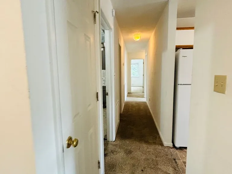 400F Berryfield Ln — Photo 7