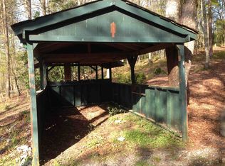 362 Old Deer Path Way, Cleveland, GA 30528