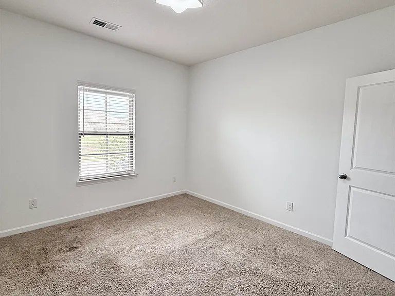 280 Lilly Dr — Photo 28