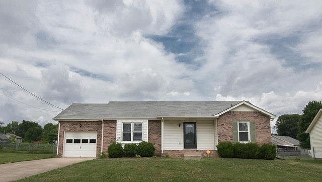 1st image of 305 Broadmore Dr