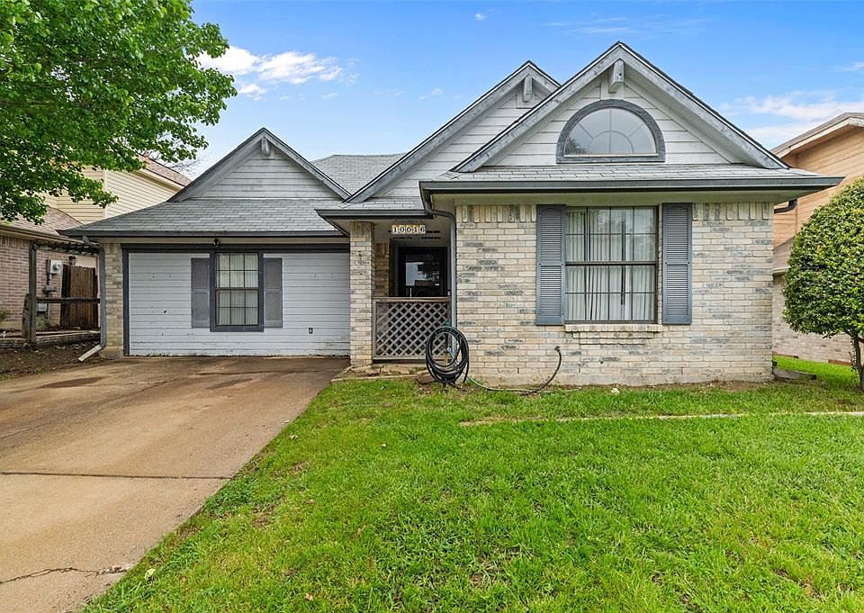 1st image of 10016 Leatherwood Dr