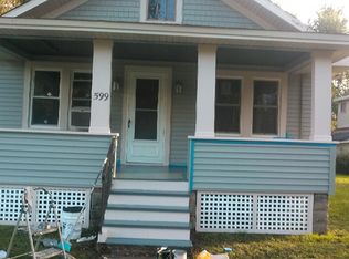 599 Parker Ave, Aurora, IL 60505