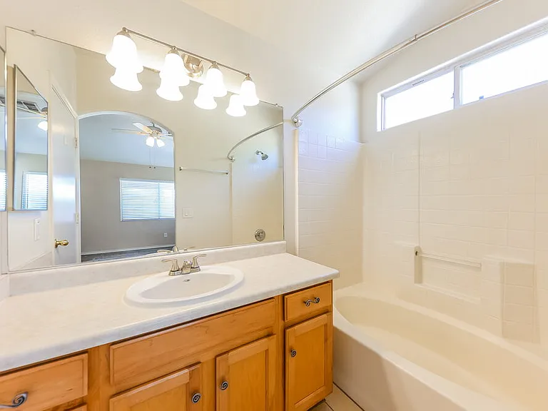 3618 W Tina Ln — Photo 12