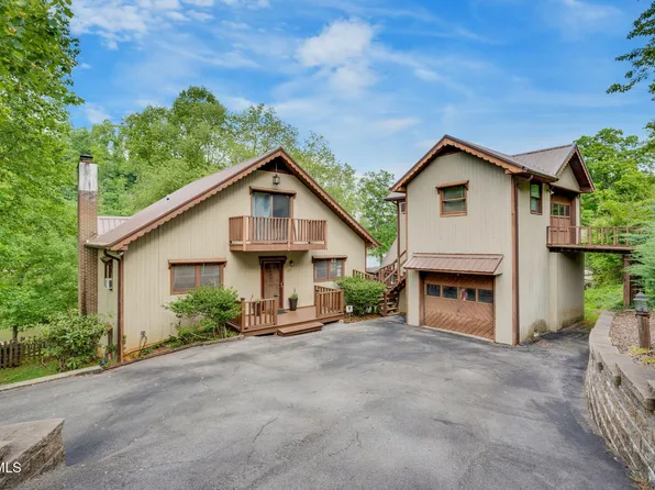 457 Lakeshore Rd, Bluff City, TN 37618