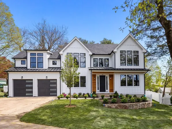 25 Ridgeway Ave, Needham, MA 02492