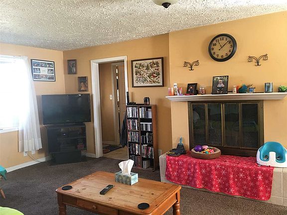 3rd image of 2104 E County Road 700 N