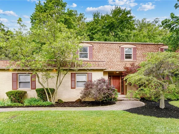 2104 Tullis Dr, Middletown, OH 45042