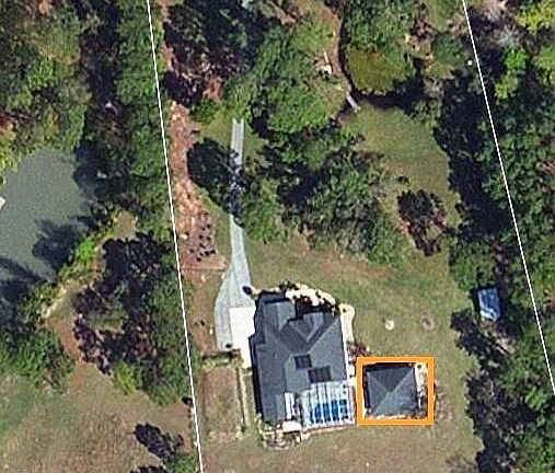 Guest House in Orange Box