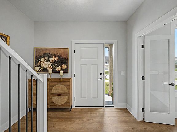 2nd image of 2540 SE Kettleridge Ln