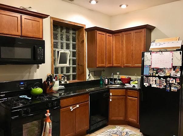 2nd image of 846 N Oakley Blvd APT 3