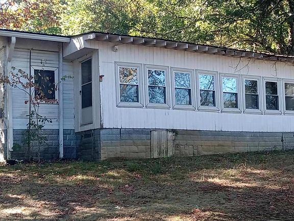 4th image of 290 Hudson Rd