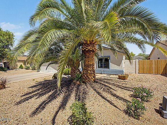 4th image of 2894 W HIDALGO Street