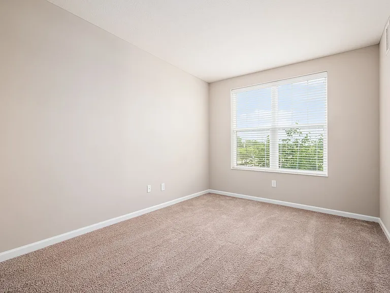 The Heights at Worthington Place — Photo 7