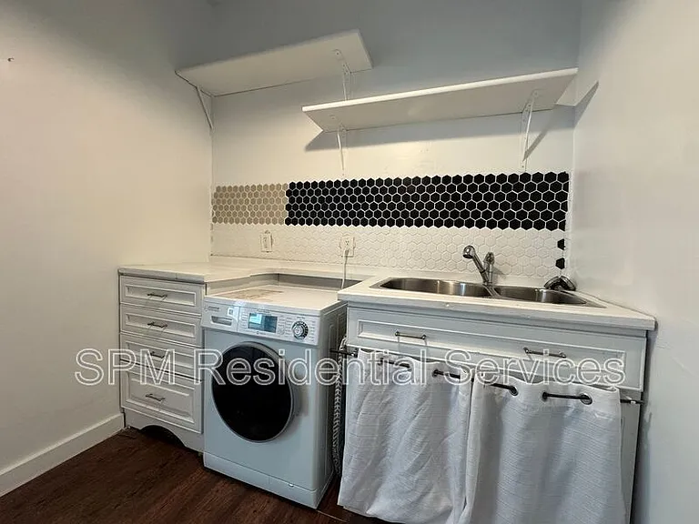 414 N 5th Ave #B — Photo 7