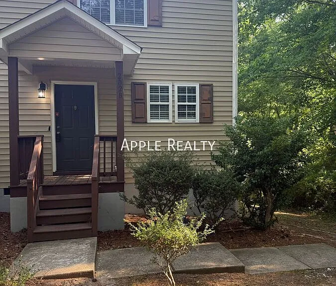 202 Allen St #B — Photo 1