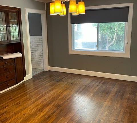 4th image of 2758 Portola Way