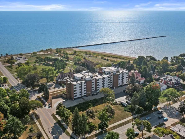 111 11th STREET #6D1S, Racine, WI 53403