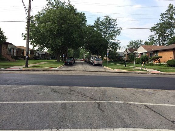 5th image of 3601 Elder Ln
