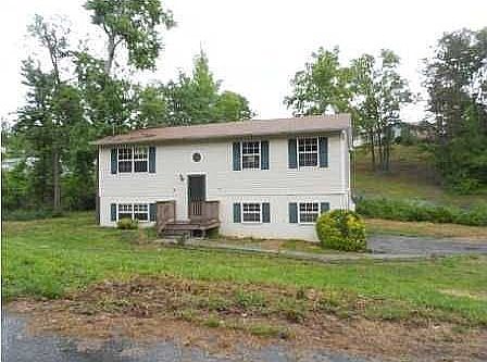 1st image of 1607 Williamsburg Cir SE