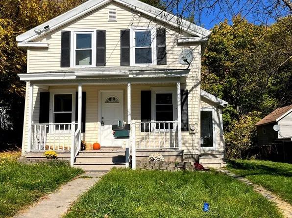 16 Elderkin Ave, Camillus, NY 13031