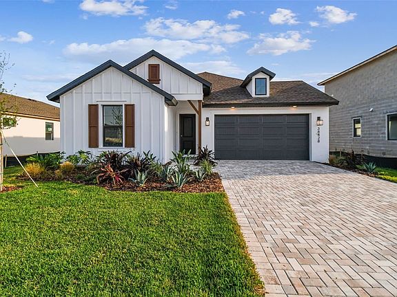 3rd image of 38428 Palomino Dr