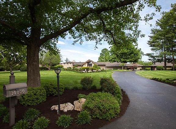 3rd image of 14800 Sugarwood Trail Dr