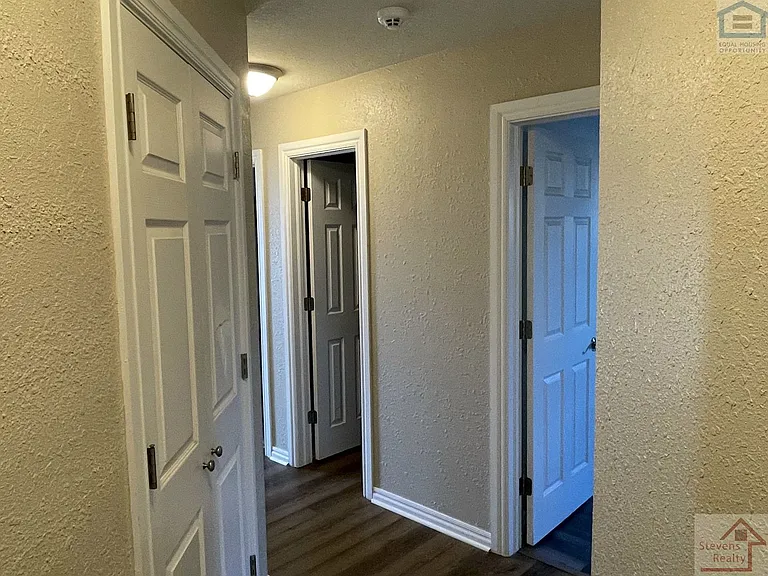 4416 SW Hickory Ln — Photo 13