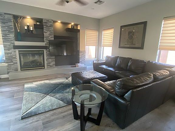 3rd image of 2253 S McClelland Pl