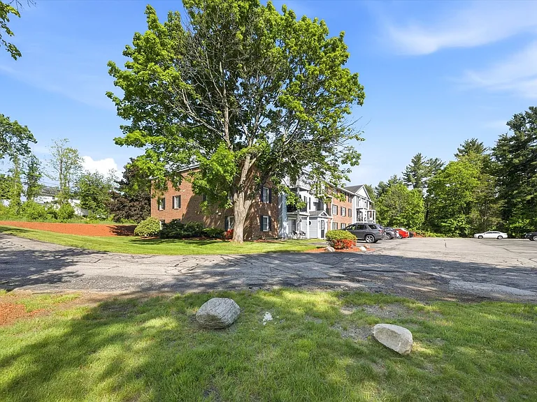 1799 Bodwell Rd — Photo 17