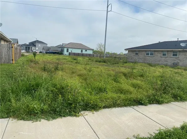 11327 Will Stutley Dr, New Orleans, LA 70128