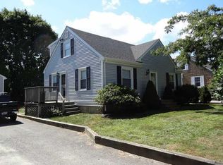 44 Fatima Dr, Bristol, RI 02809