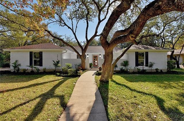 1st image of 9818 Mandeville Cir
