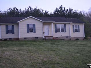 2071 Vance St, Newton, NC 28658