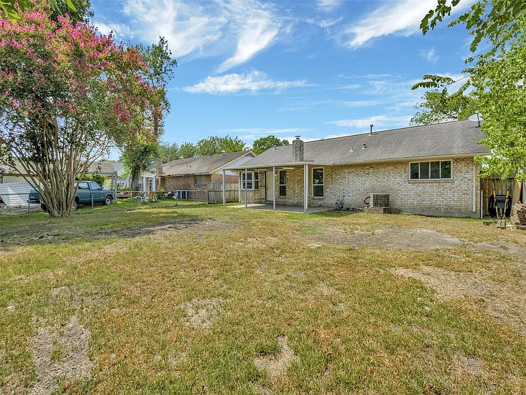 2311 Lemonwood Ln — Photo 22