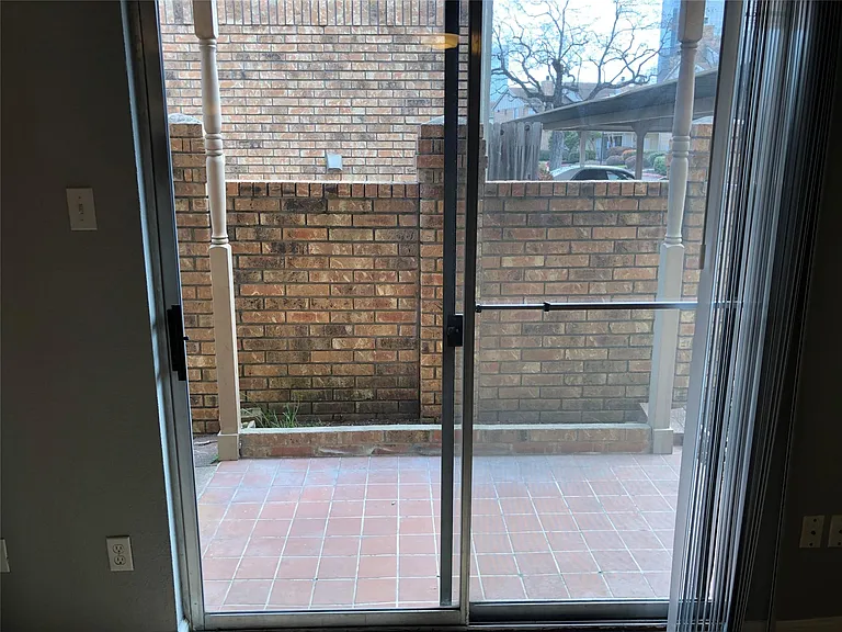 10615 Briar Forest Dr #107 — Photo 8
