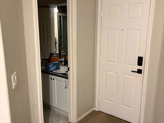4th image of 218 Misty Garden St