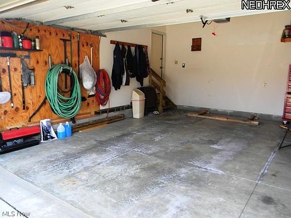 3rd image of 5114 Francesca St