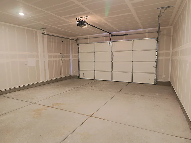 6735 Lunar Descent Dr — Photo 10
