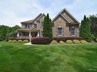 6008 Autumn Blossom Ln, Waxhaw, NC 28173