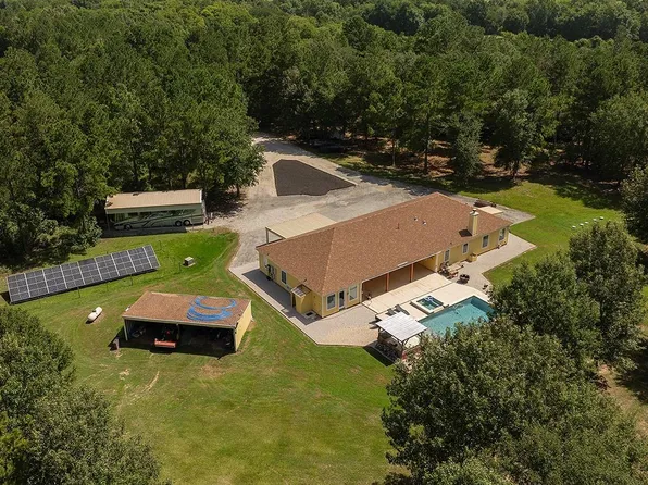 5132 Mount Zion Rd, New Waverly, TX 77358