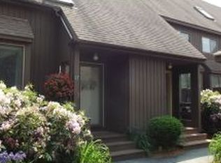 15 Spring Cove Rd, Nashua, NH 03062