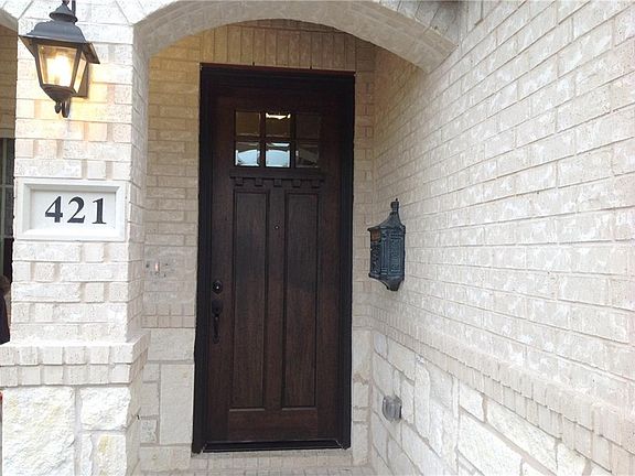 2nd image of 421 Palamedes St