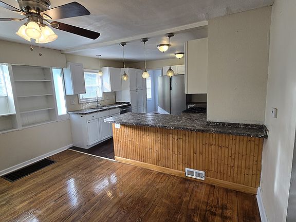3rd image of 2602 W 45th Ave