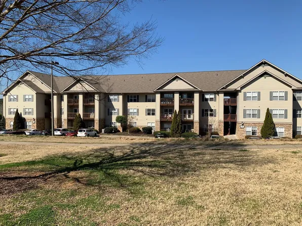 631 Harts Cove Way, Seneca, SC 29678