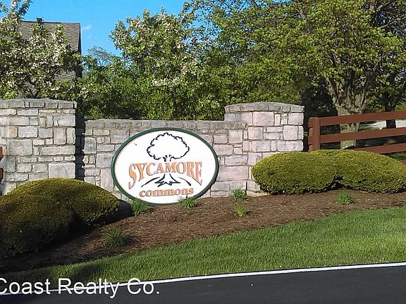 2nd image of 1521 Sycamore Commons Dr
