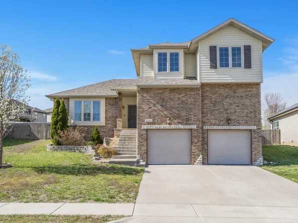 2119 W Richwood Road, Ozark, MO 65721
