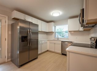 8708 Pineridge Dr #B, Austin, TX 78729